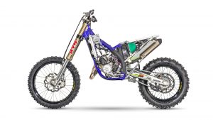 125 SE FACTORY