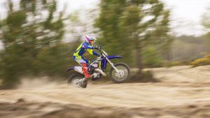 125 SE FACTORY